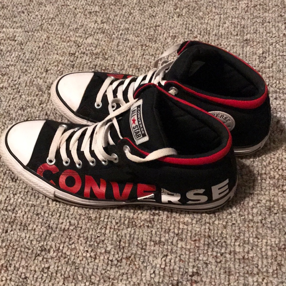 Converse all star men’s size 11 high tops